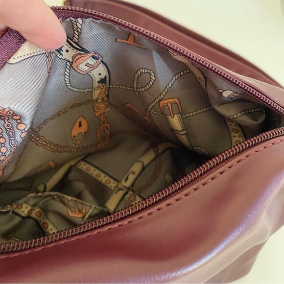 Plum Crossbody - New without tags - Picture 3 of 5